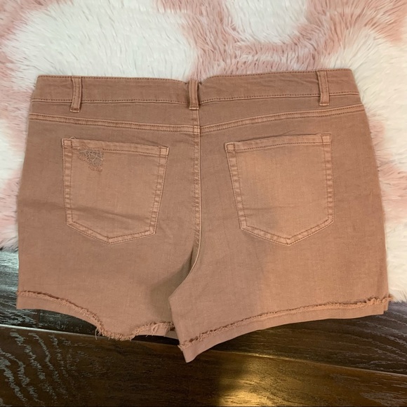 Vanilla Sky Midrise Midi Jean Shorts Juniors Sz 17 - Picture 2 of 4